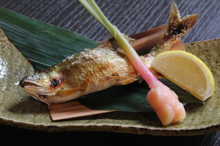 鮎塩焼き